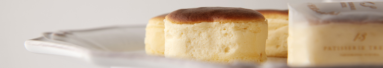 main_souffle_fromage